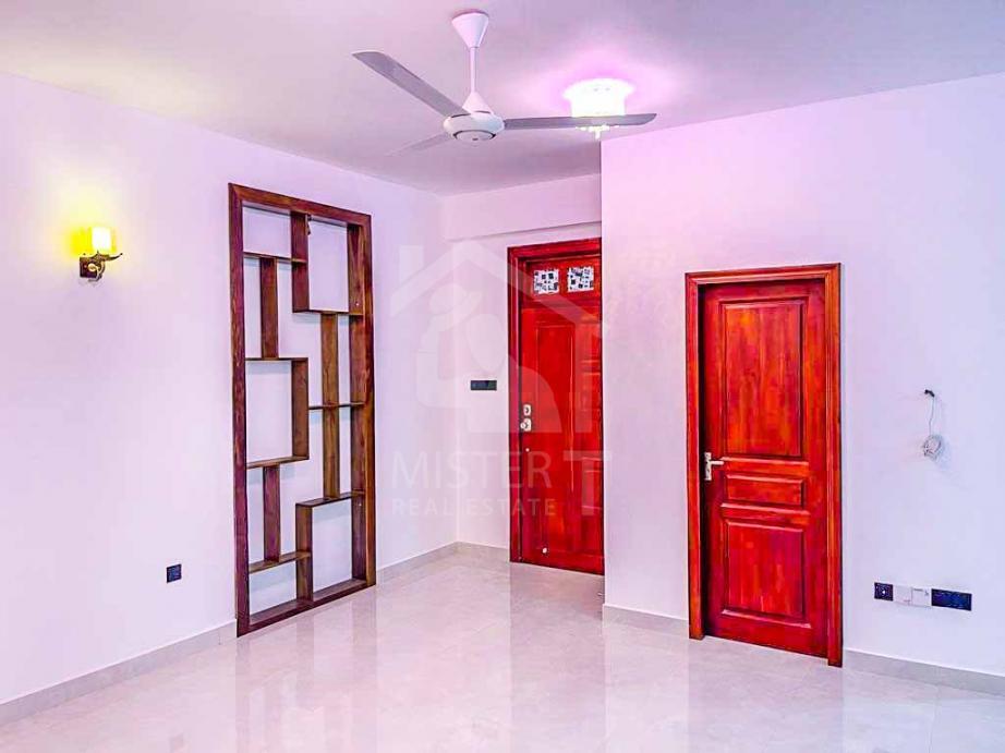 Apartment for Rent at Land Maark Residencies - image 3