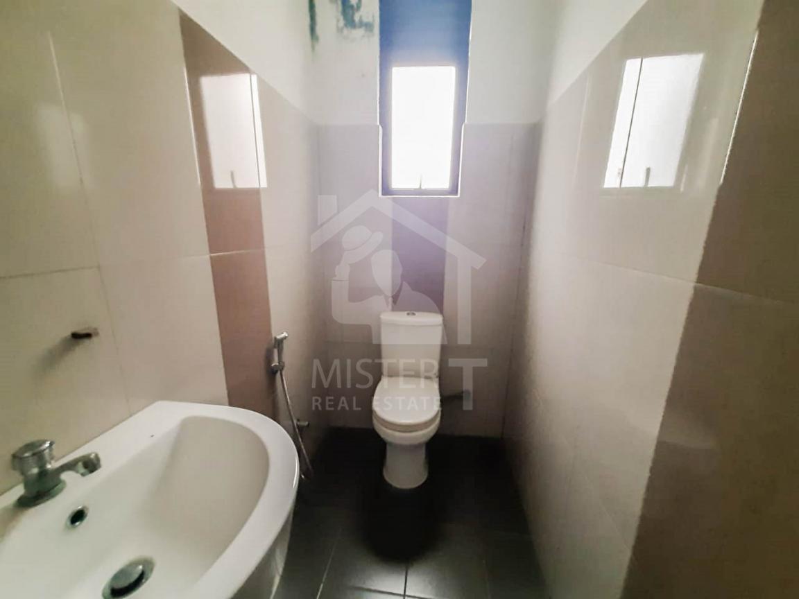 Commercial Property for Rent in Colombo- image 4