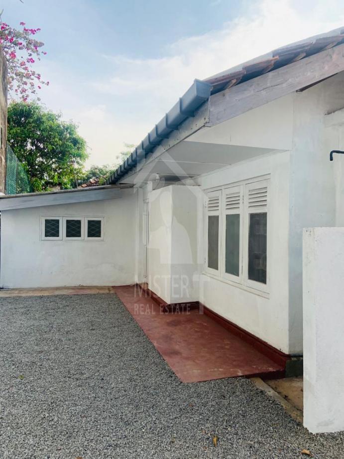 House for Rent in Nugegoda - image 4