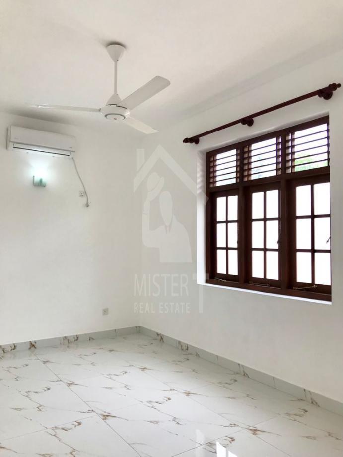 House for Rent in Dehiwala- image 4
