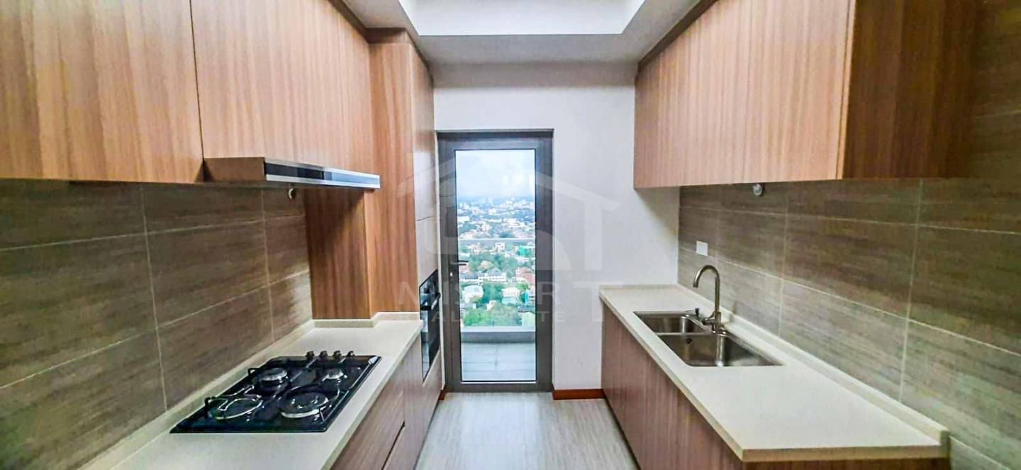 Apartment for Rent at Astoria - image 4