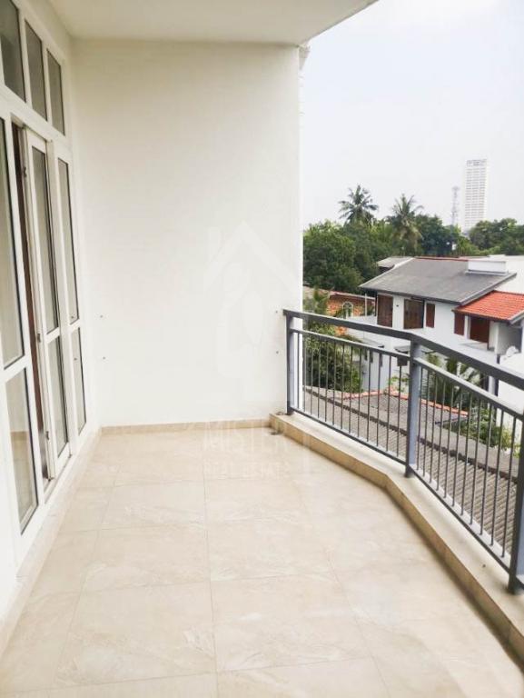 Apartment for Rent in Colombo 05- image 5