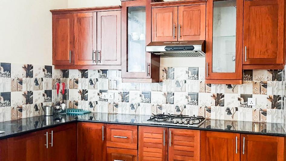 Apartment for Rent in Colombo 06- image 5