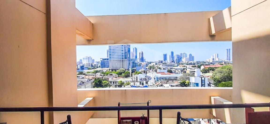 Apartment for Rent at Hedges Court - image 5