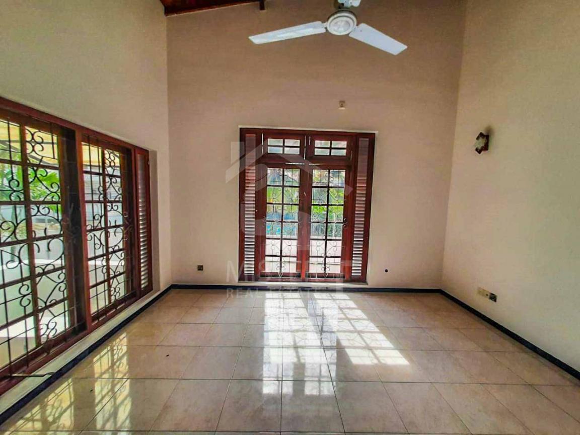 House for Rent in Kalubowila - image 6