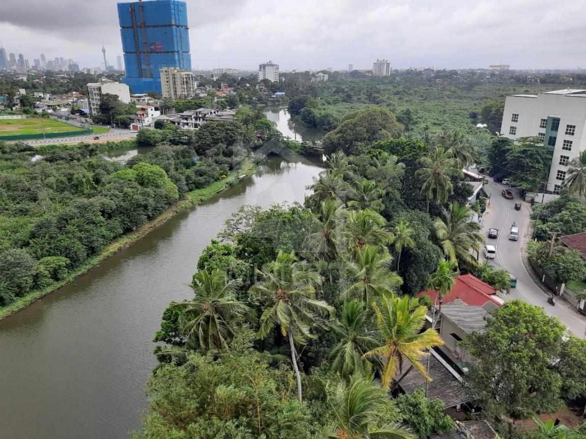 Apartment for Rent at Fairway Waterfront- image 7