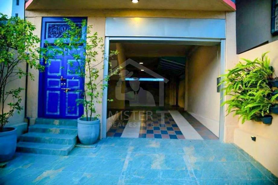 Private Apartment for Rent in Colombo 06- image 8