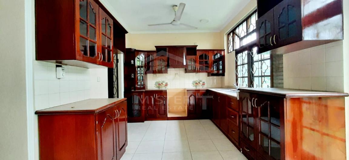 House for Rent in Colombo 08- image 3