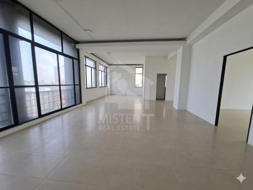 Commercial Property For Rent at Liberty Plaza- image 2