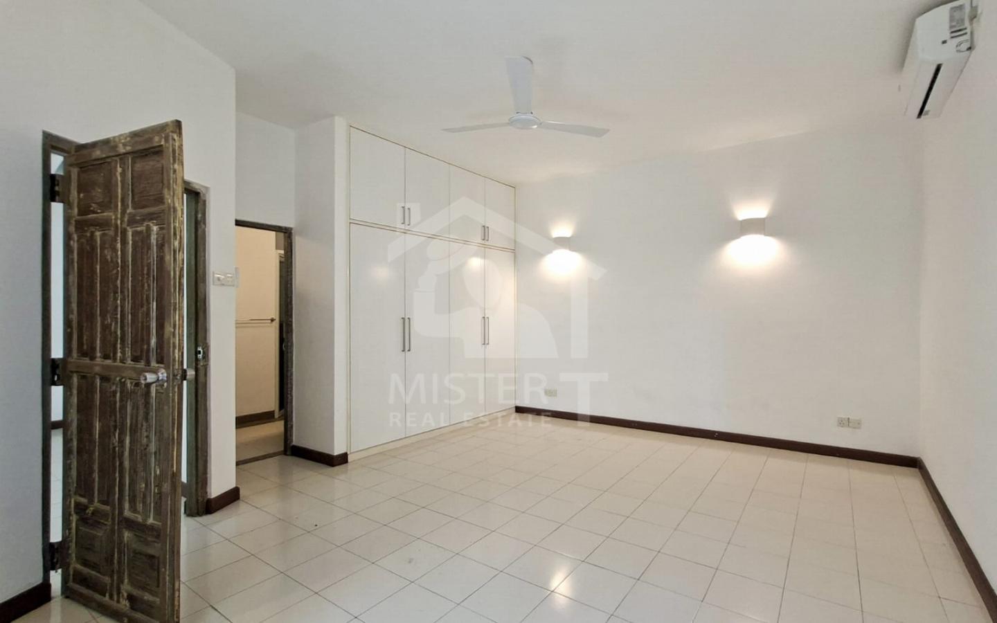 Commercial property for Rent in Colombo 03- image 4