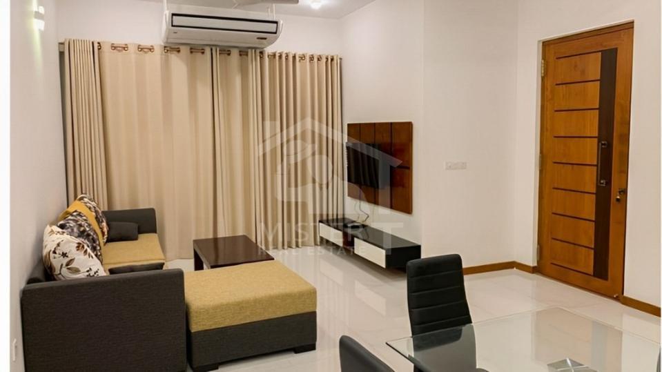 Private Apartment for Rent in Colombo 07- image 1