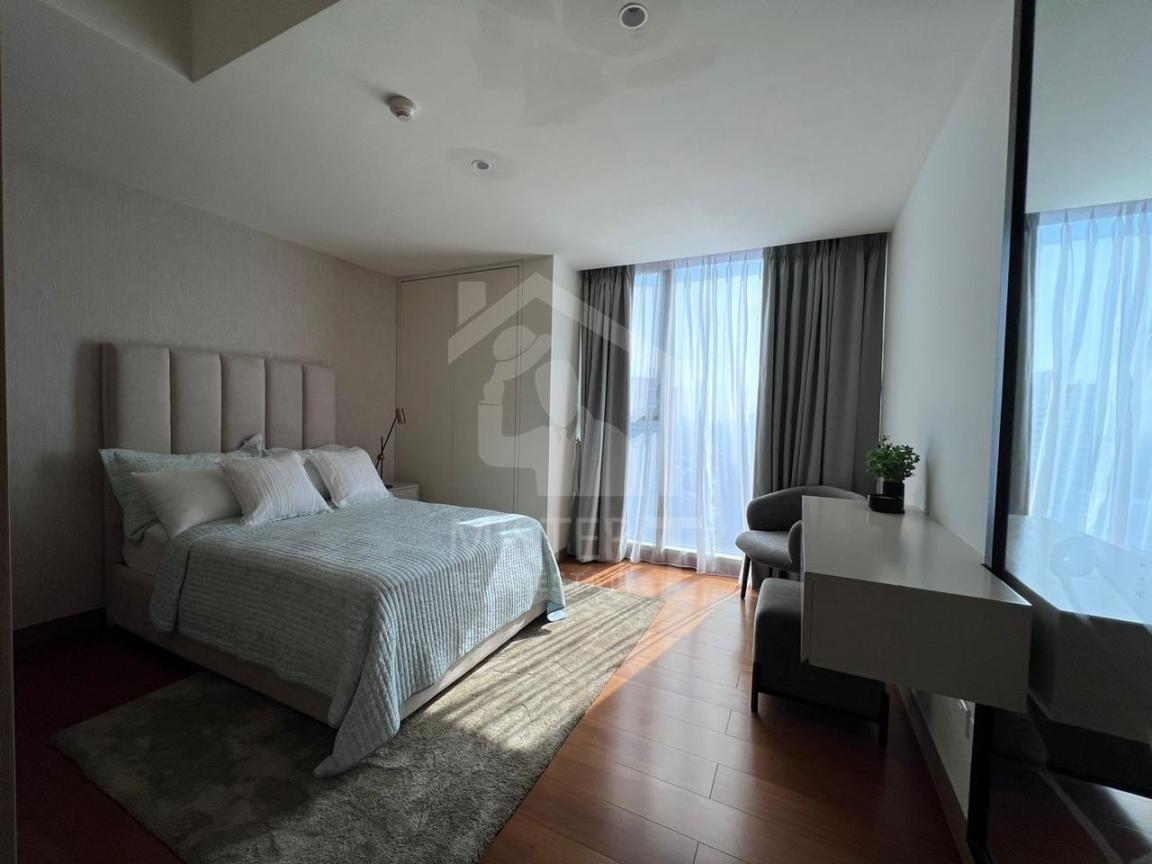 Apartment for Rent at The Residences, Colombo 02- image 2