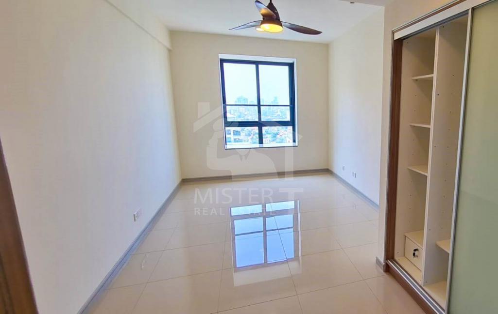 Apartment For Rent at Havelock City - image 2