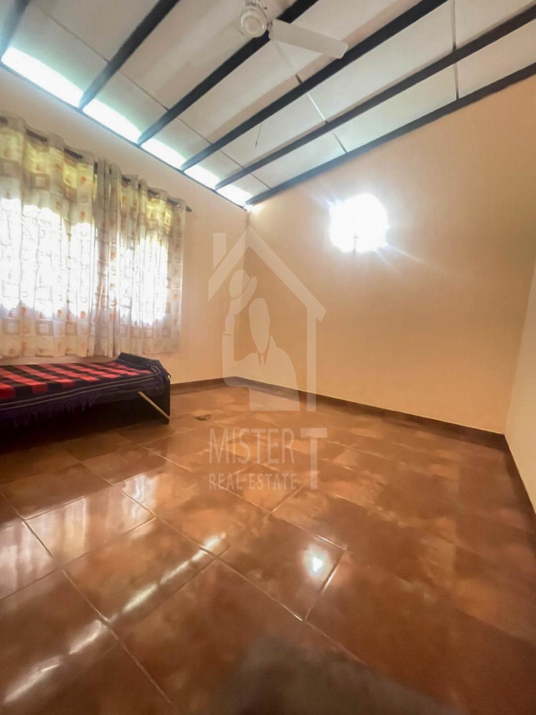 House For Rent in Kolonnawa - image 2