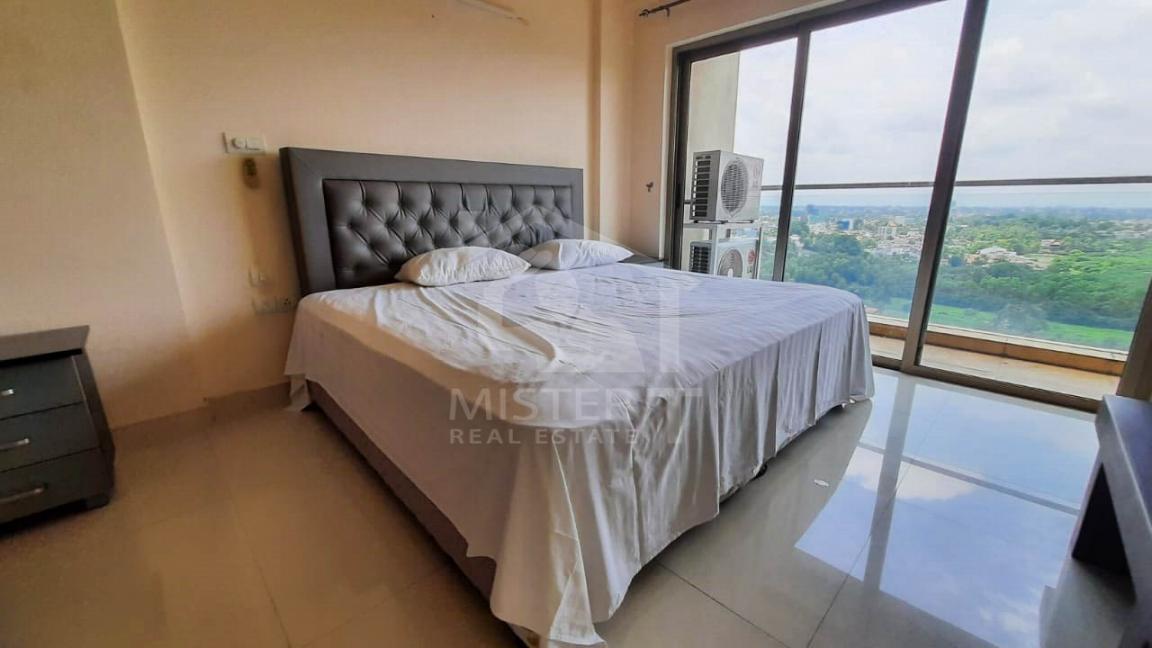 Apartment For Rent at Iconic Residencies- image 2