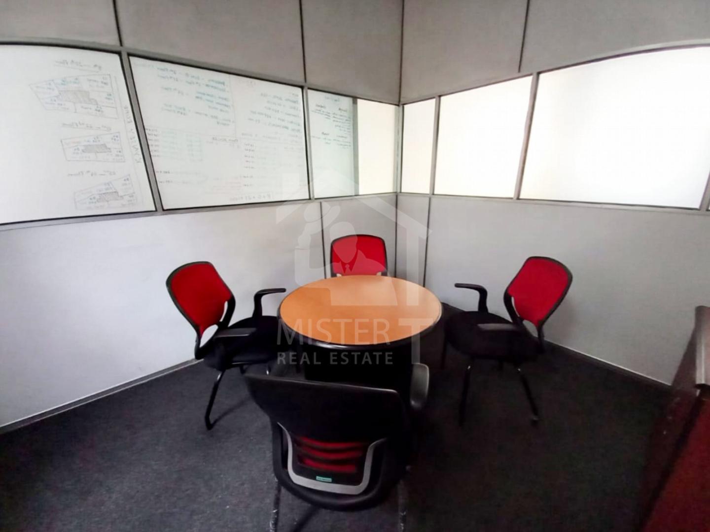 Commercial Property for Rent in Colombo 02- image 2