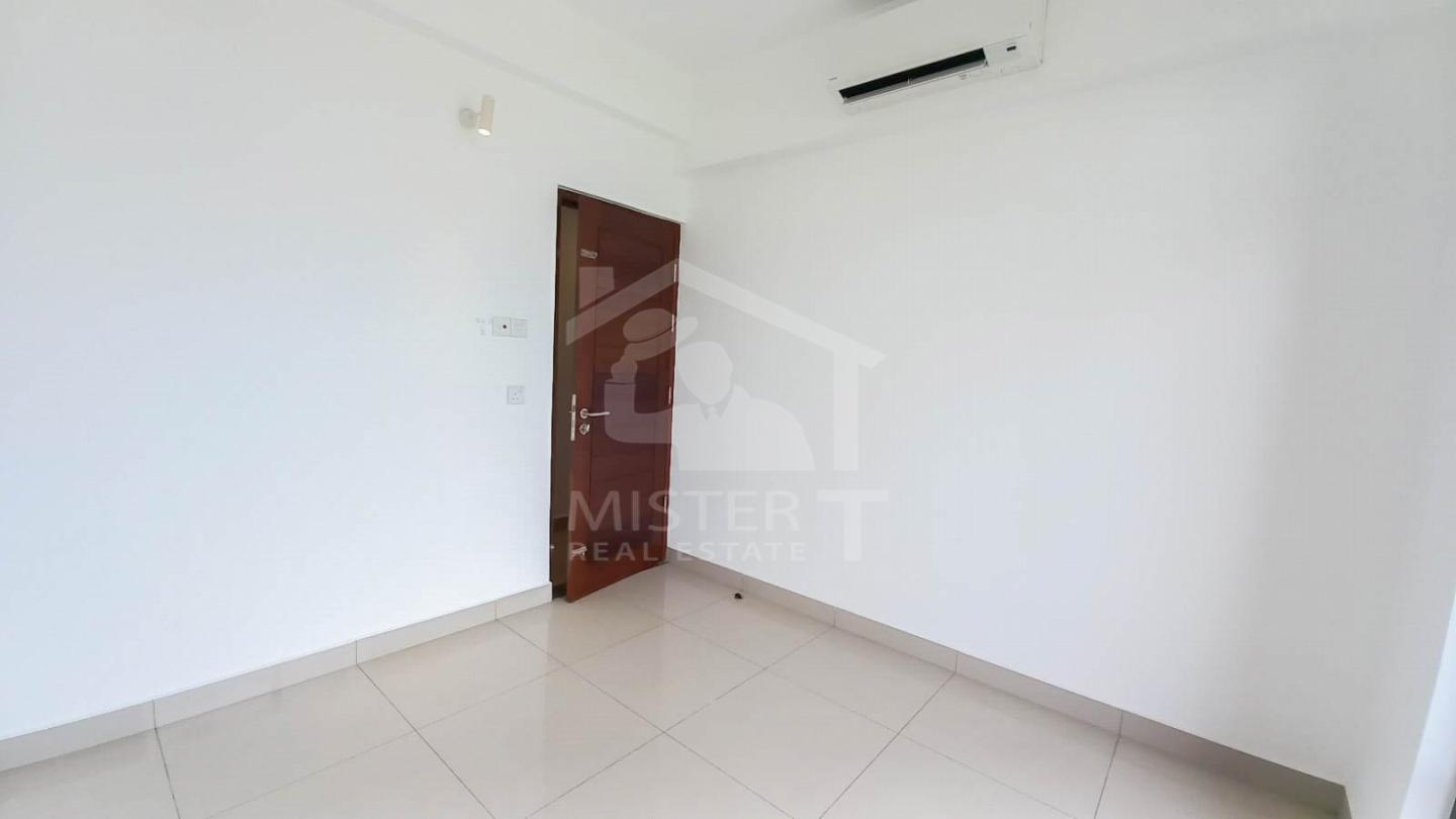 Apartment for Rent at The Heights, Colombo 05- image 2