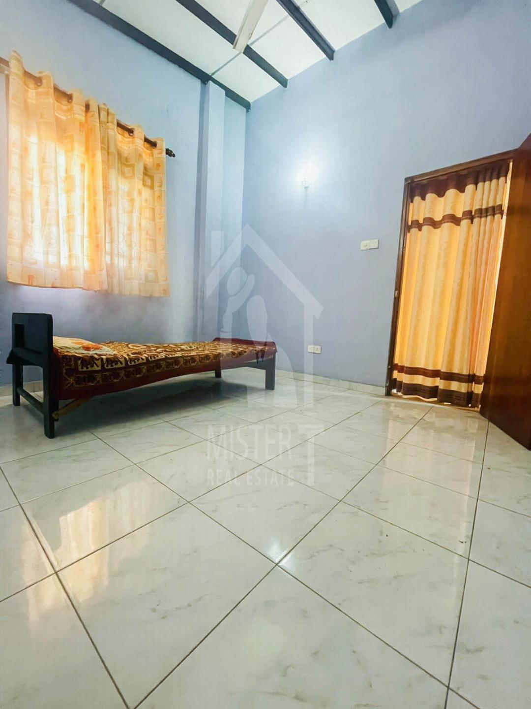House For Rent in Kolonnawa - image 3