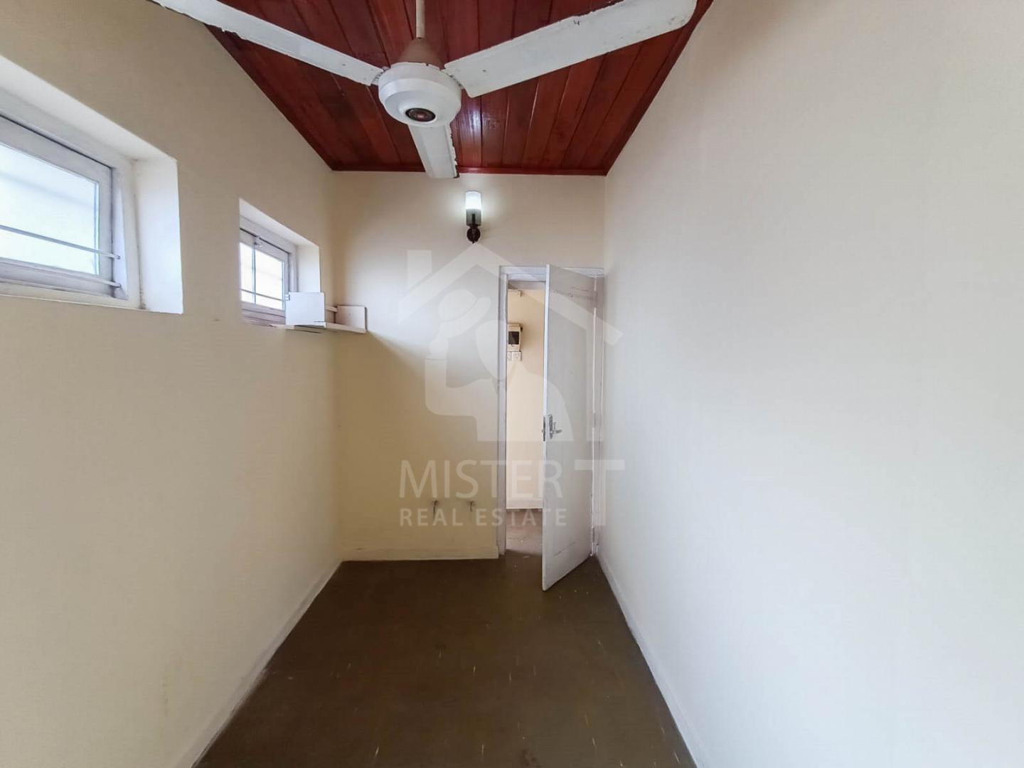 Commercial Property for Rent in Colombo 05- image 3