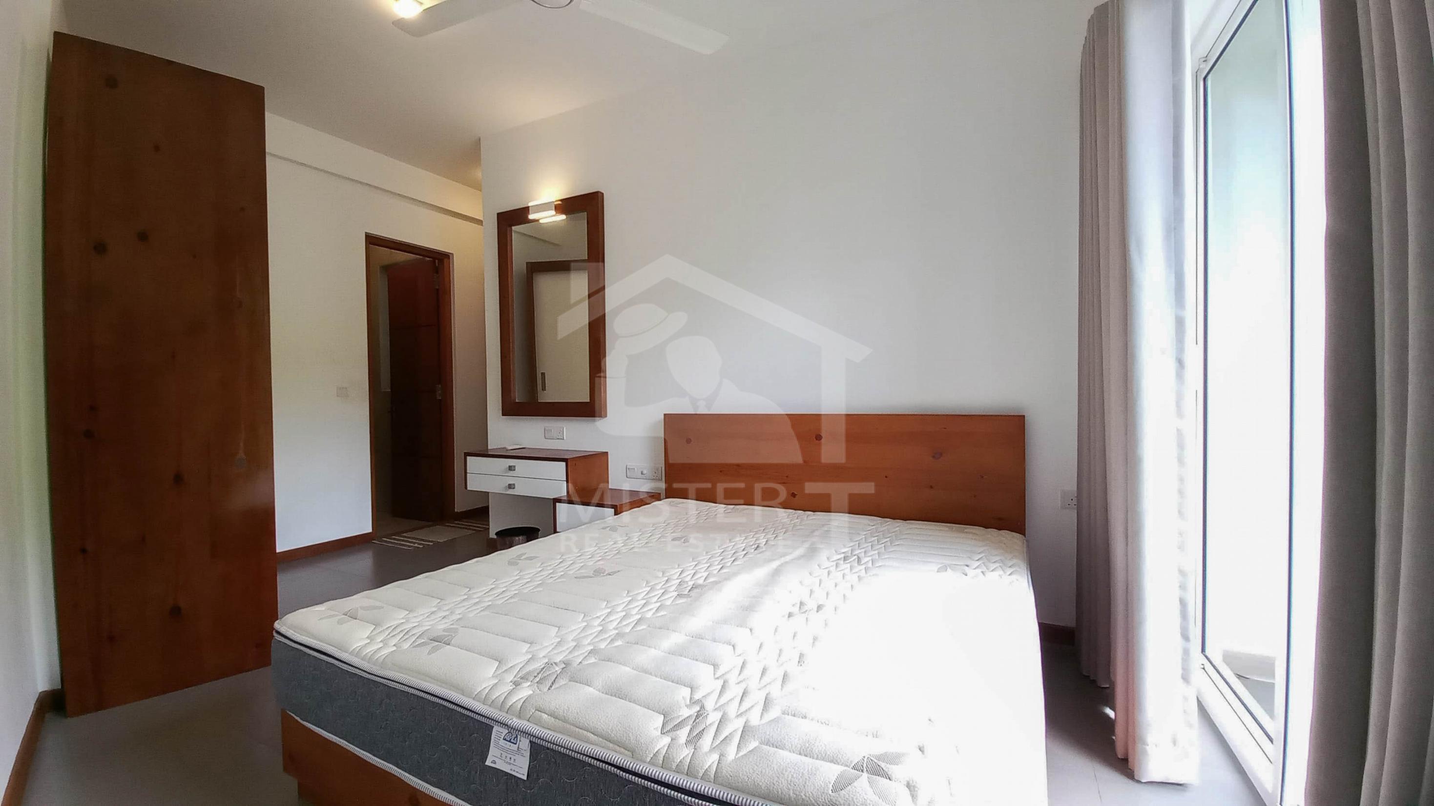 Private Apartment for Rent in Colombo 07- image 3