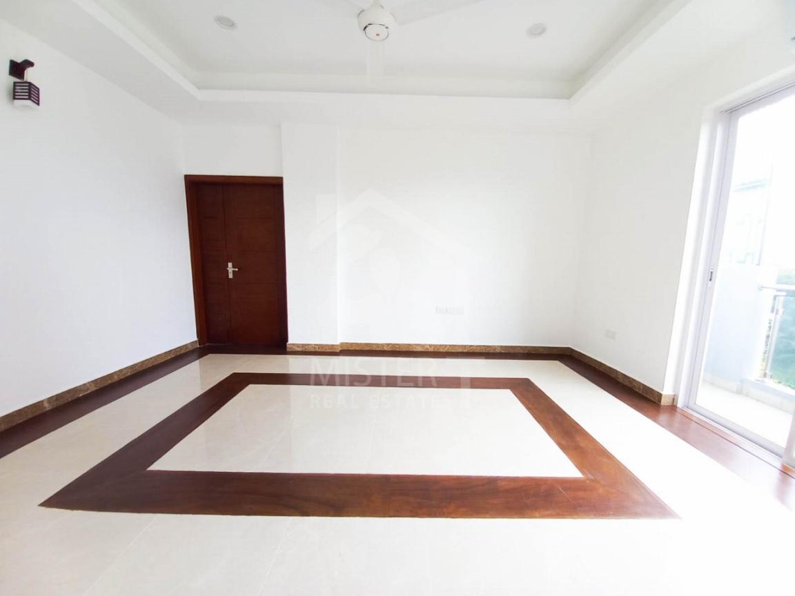 Apartment For Rent at Blue Ocean Apartments- image 4