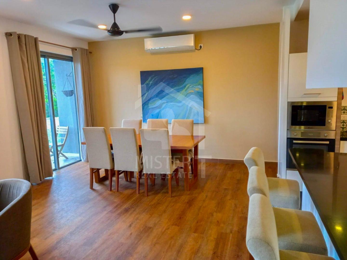 Apartment for Rent at Everest Apartments- image 4