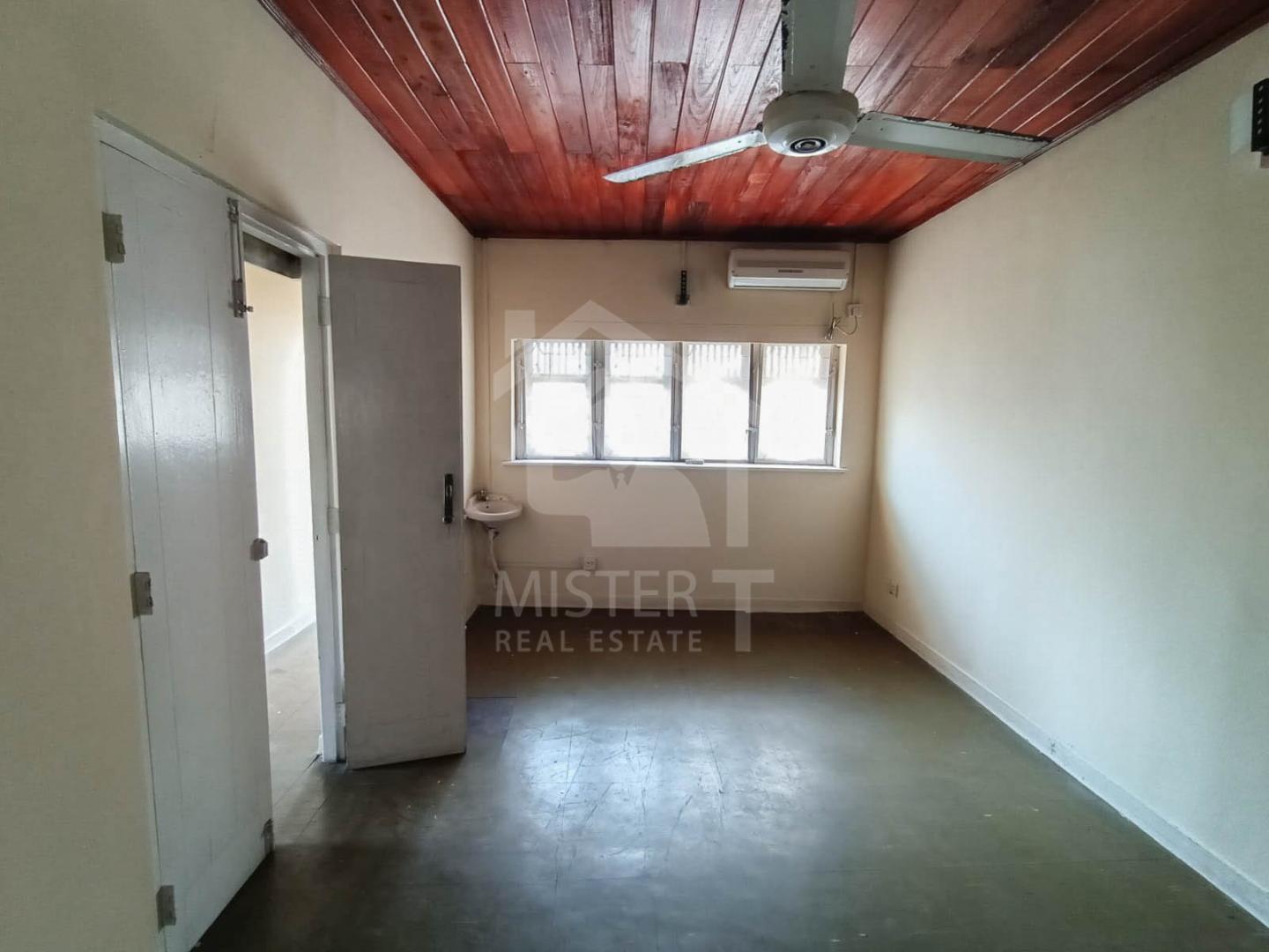 Commercial Property for Rent in Colombo 05- image 4
