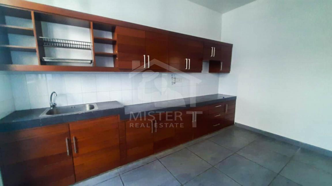 Apartment for Rent in Colombo 04- image 4