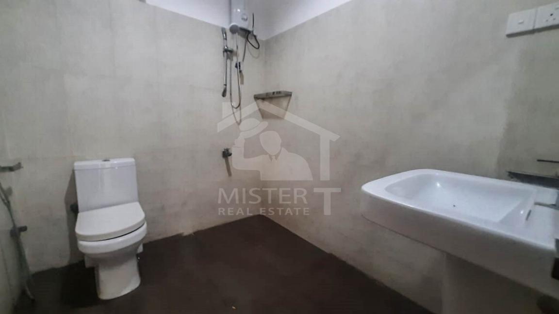 Apartment for Rent in Colombo 04- image 5