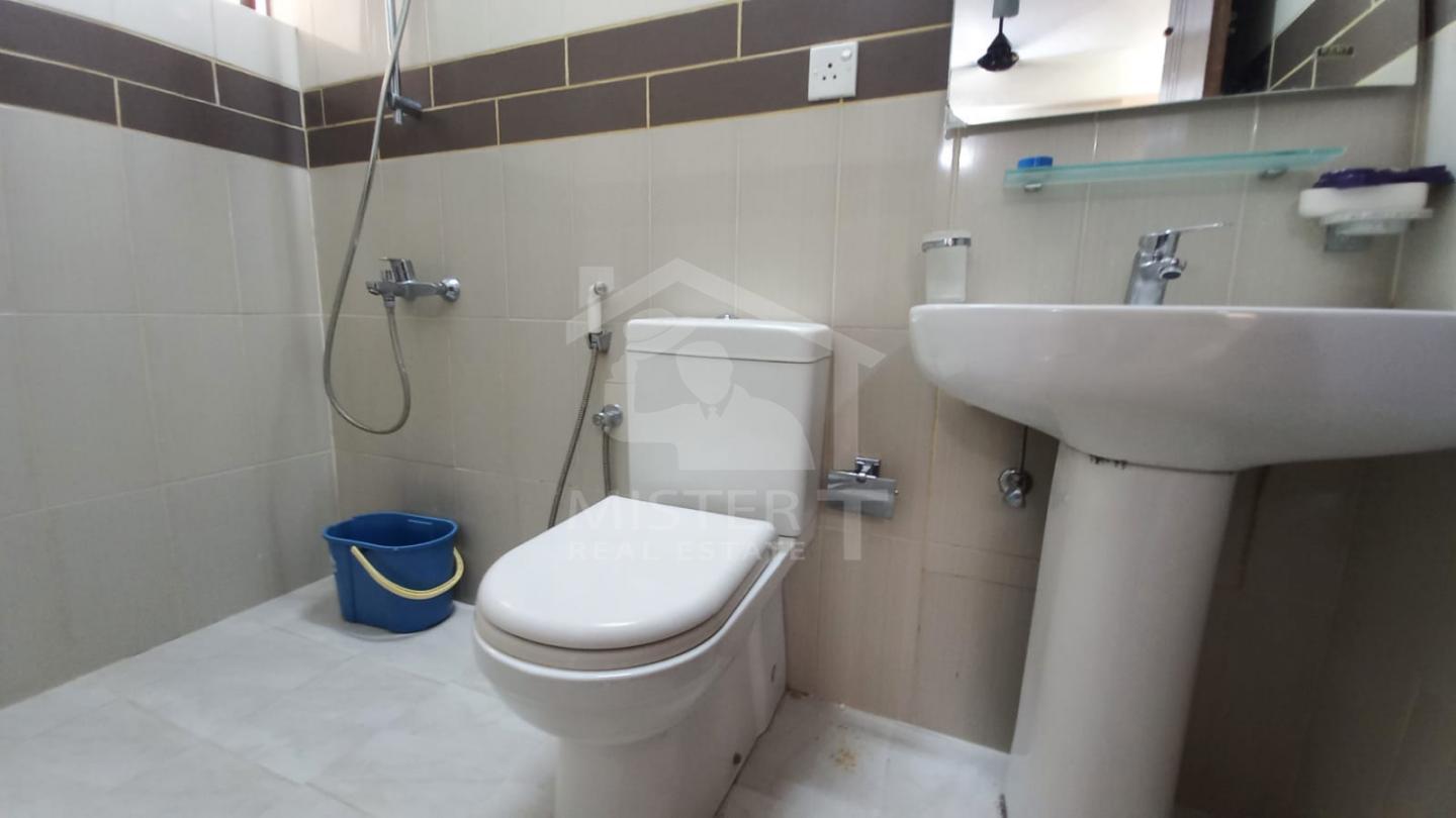 Apartment For Rent at Melbourne Avenue- image 6