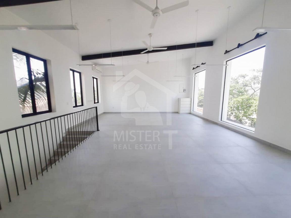 Commercial Property For Rent in Colombo 05- image 6