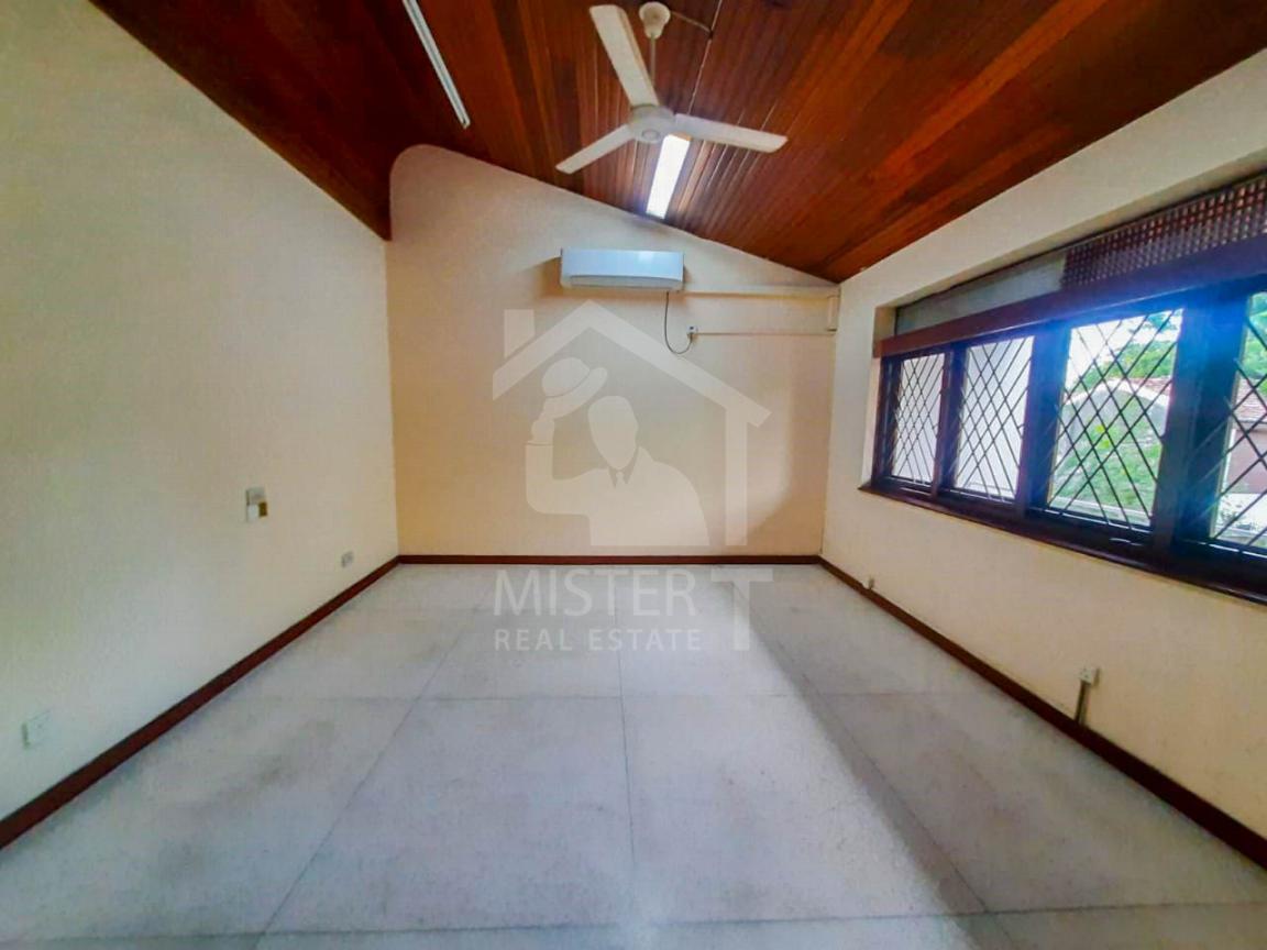 House for Rent in Colombo 05- image 6