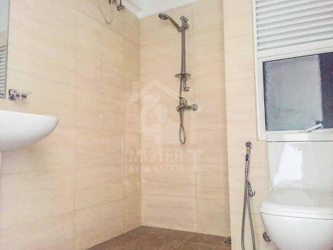 Apartment For Rent at Scenic View Residencies- image 7