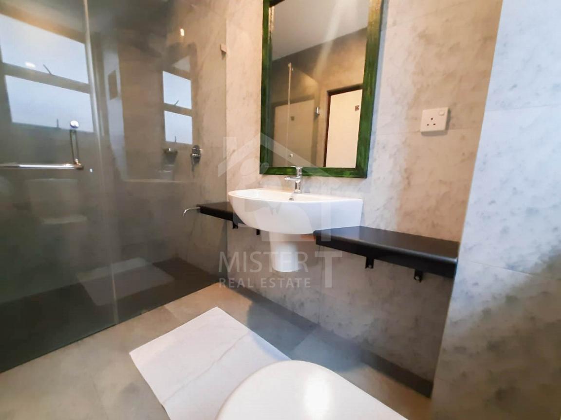 Private Apartment For Rent in Colombo 07- image 9