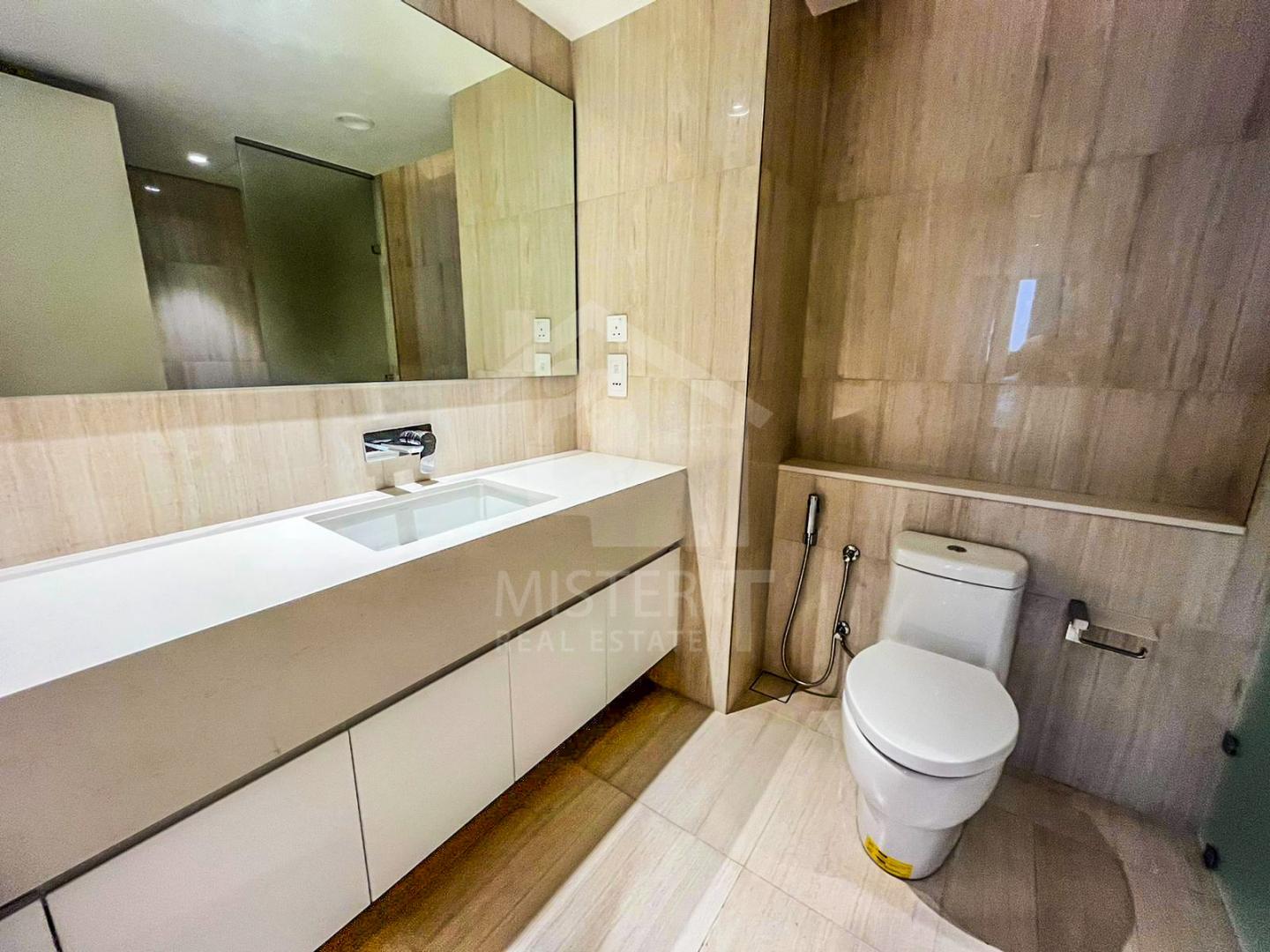 Apartment for Rent at Colombo City Centre - image 10