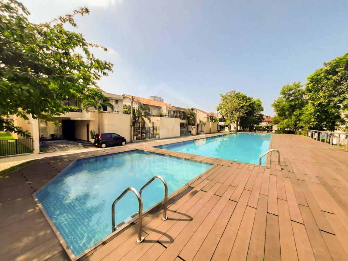 House for Rent in Templers Square - image 10