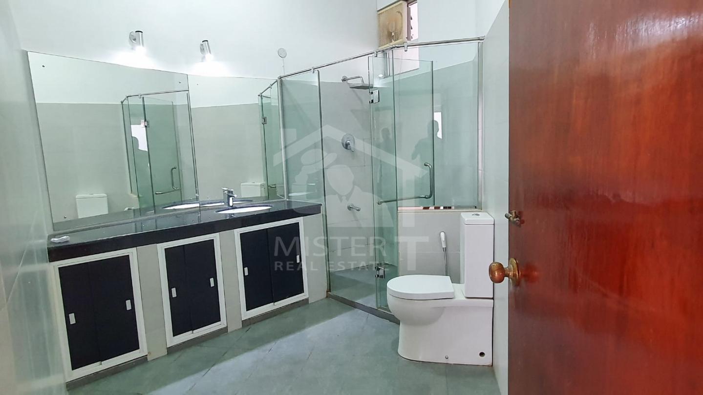 House for Rent in Colombo 05 - image 10