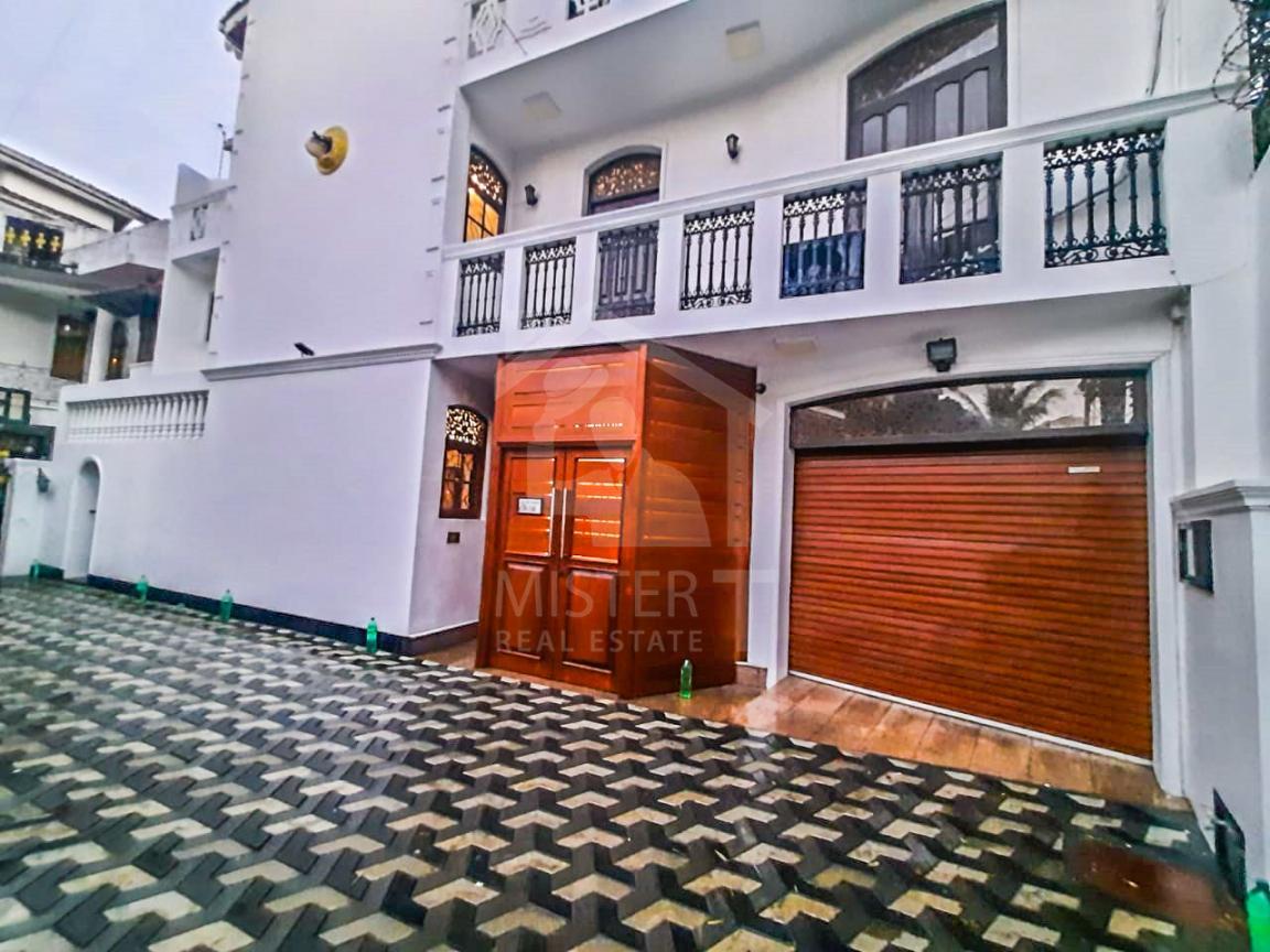 House for Rent in Rajagiriya - image 1