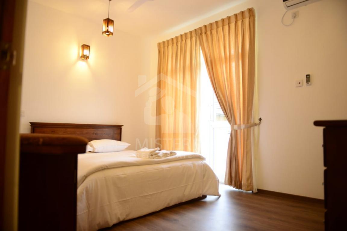 Apartment for Rent in Colombo 05- image 1