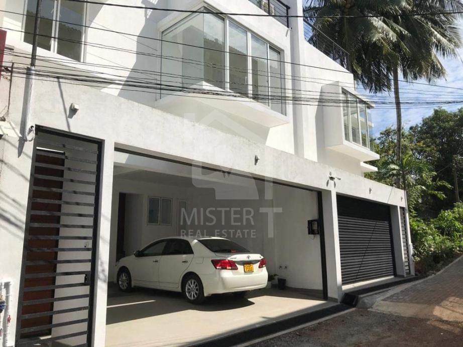 House for Rent Nugegoda - image 1