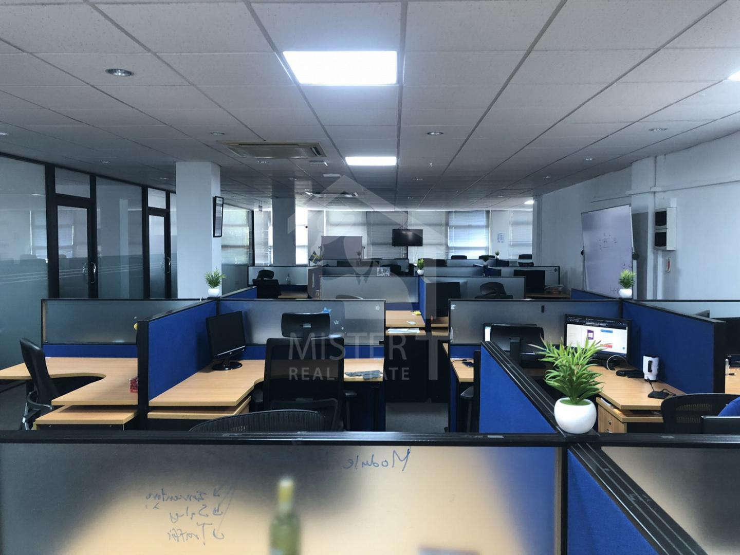 Office Space for Rent in Nugegoda - image 1