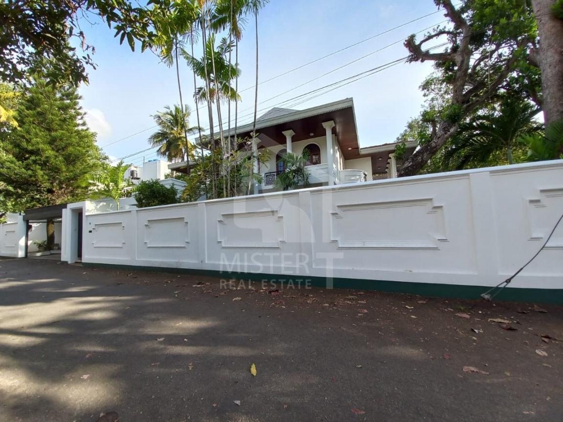House for Rent in Colombo 08- image 1