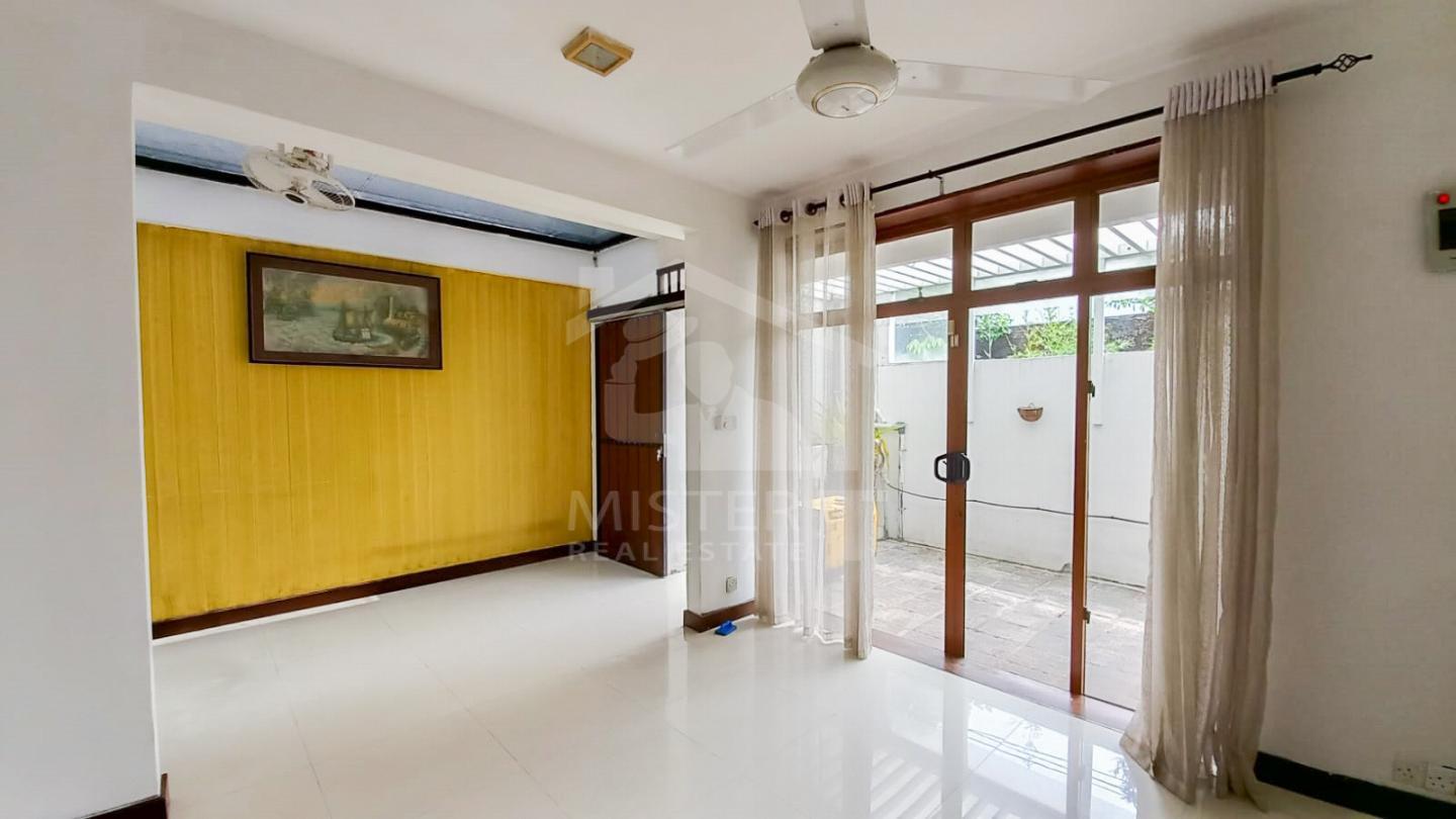 Private Apartment for Rent in Rajagiriya - image 1
