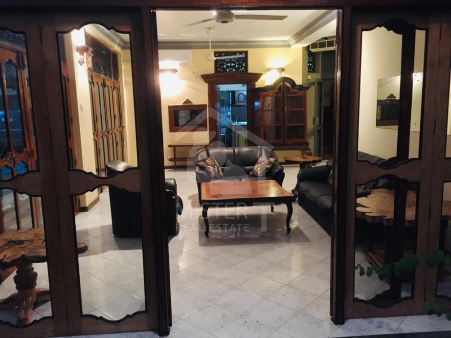  Furnished House for Rent in Colombo 07- image 2