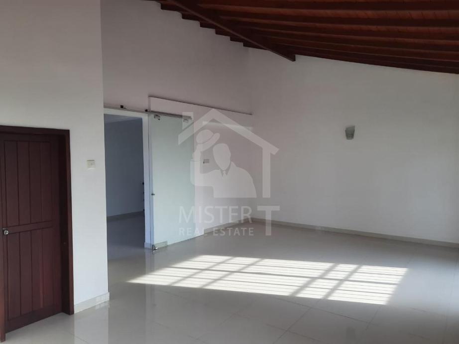 Office Space for Rent in Colombo 05- image 2