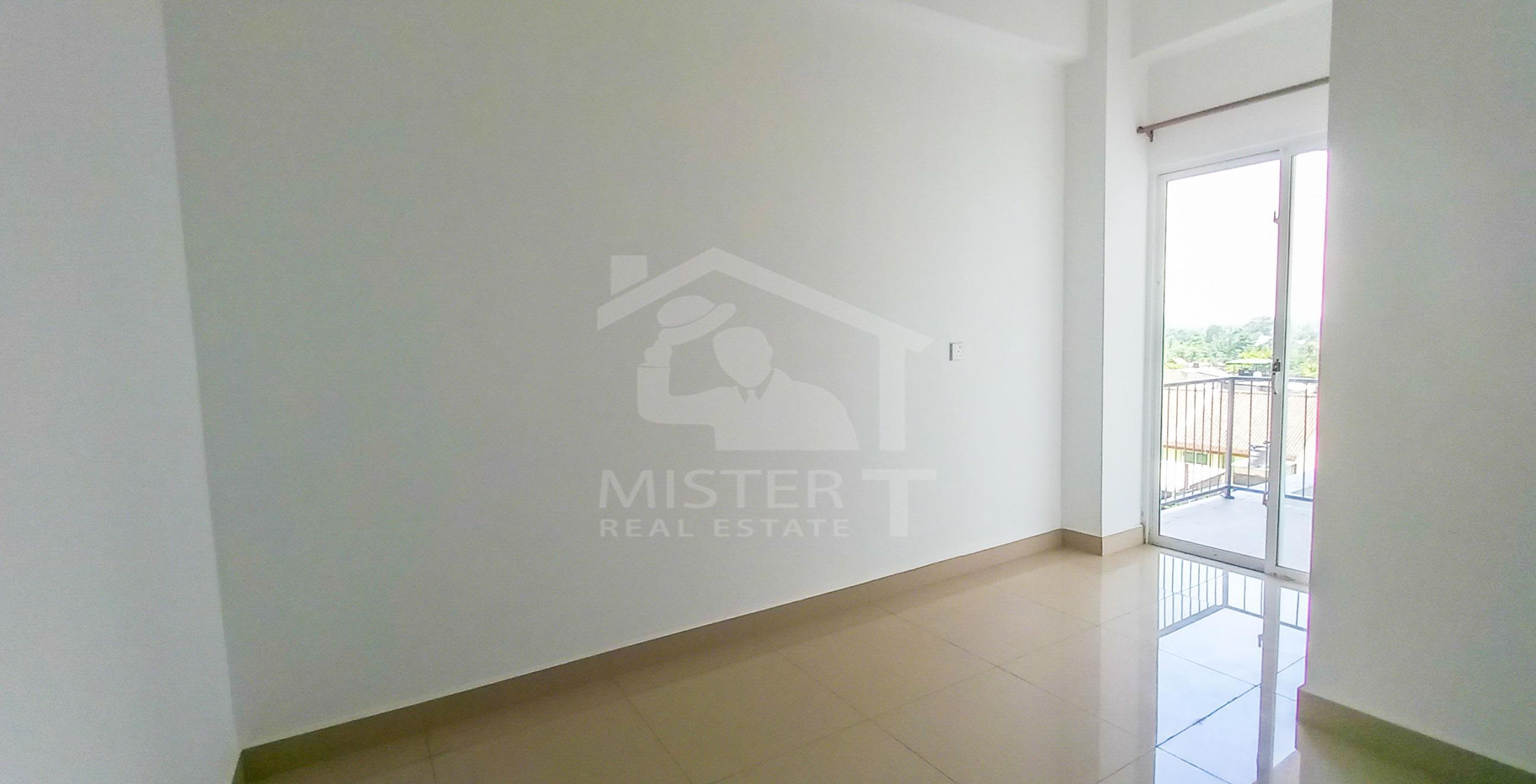 Apartment for Rent at Kingdom Residencies- image 3