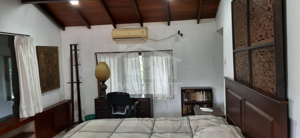 Villa for Rent in Pitakotte - image 3