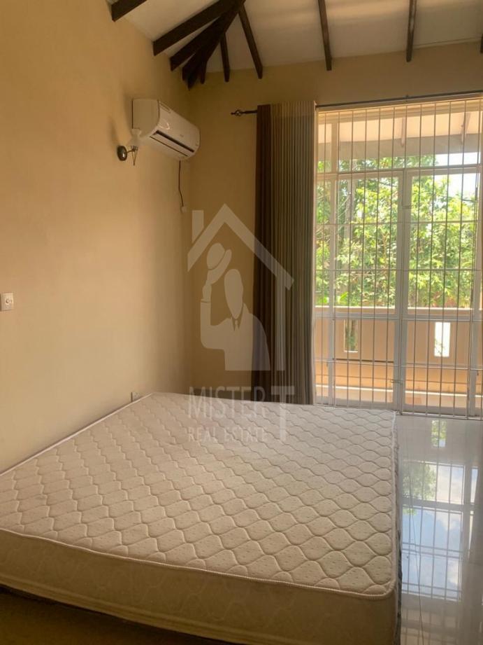 House for Rent in Battaramulla - image 3