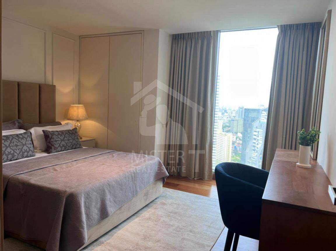 Apartment for Rent at The Residences, Colombo 02- image 3