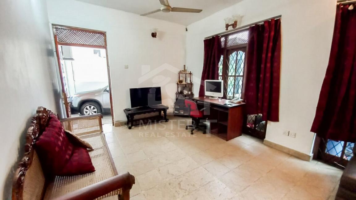 House with an annex for Rent in Colombo - image 3